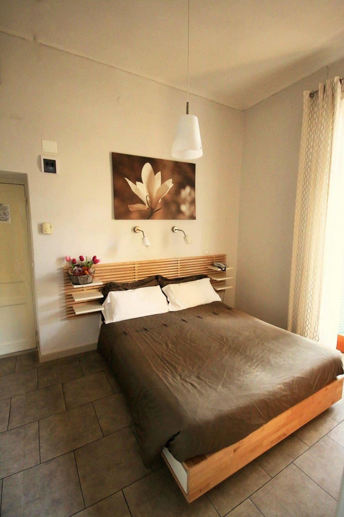 Hotel Gina 3*