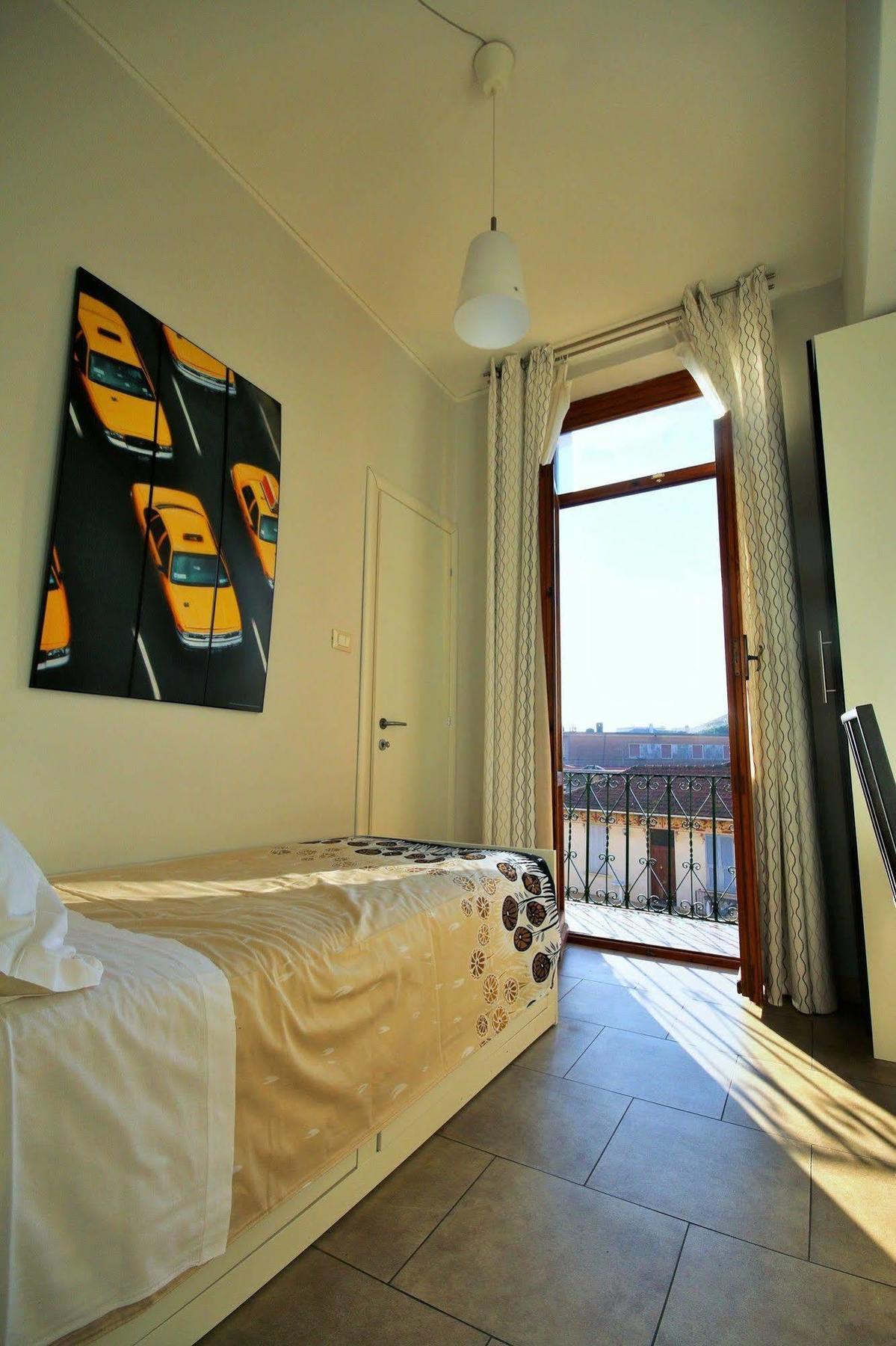 Gina Hotel Finale Ligure